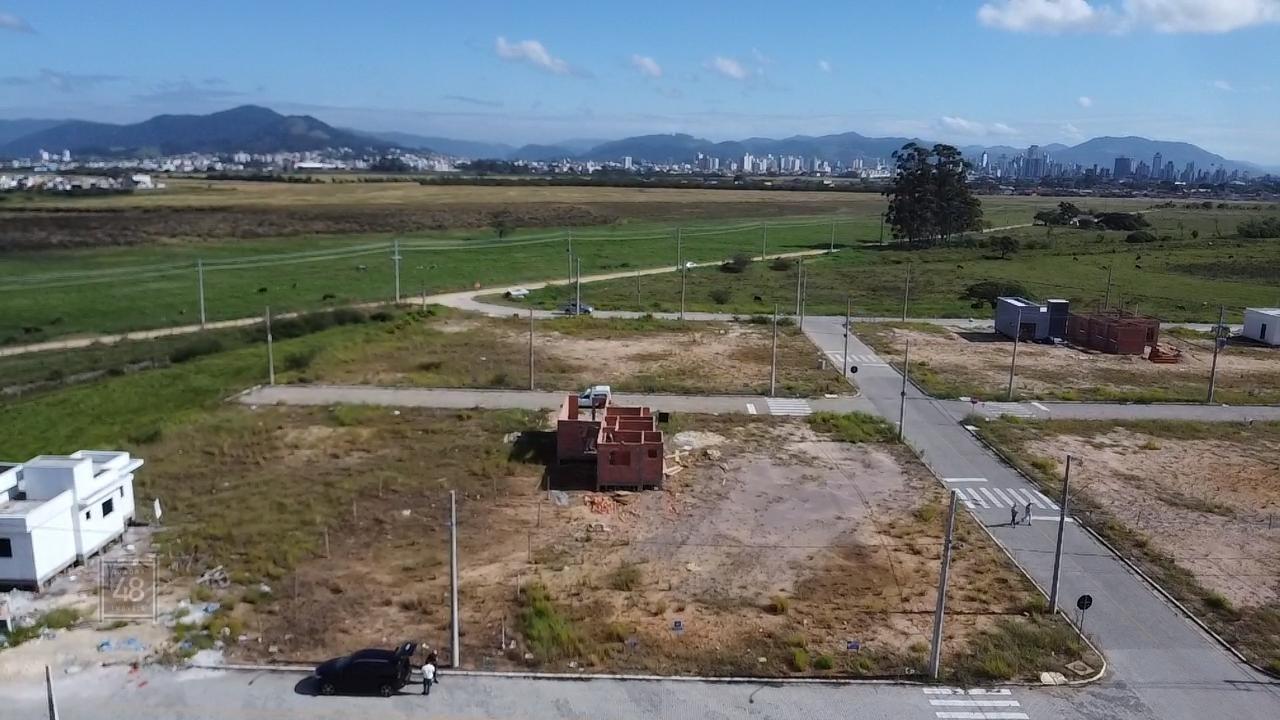 Terreno à venda no Santa Luzia: 
