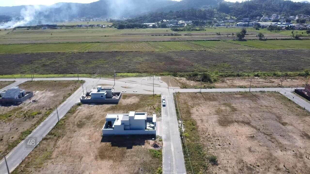 Terreno à venda no Monte Castelo: 