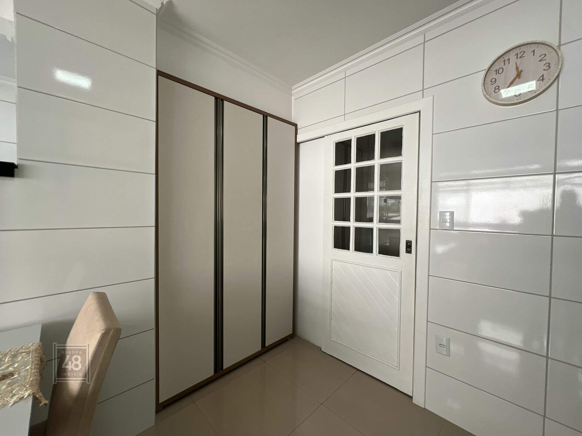 Apartamento à venda no Aeroporto: 