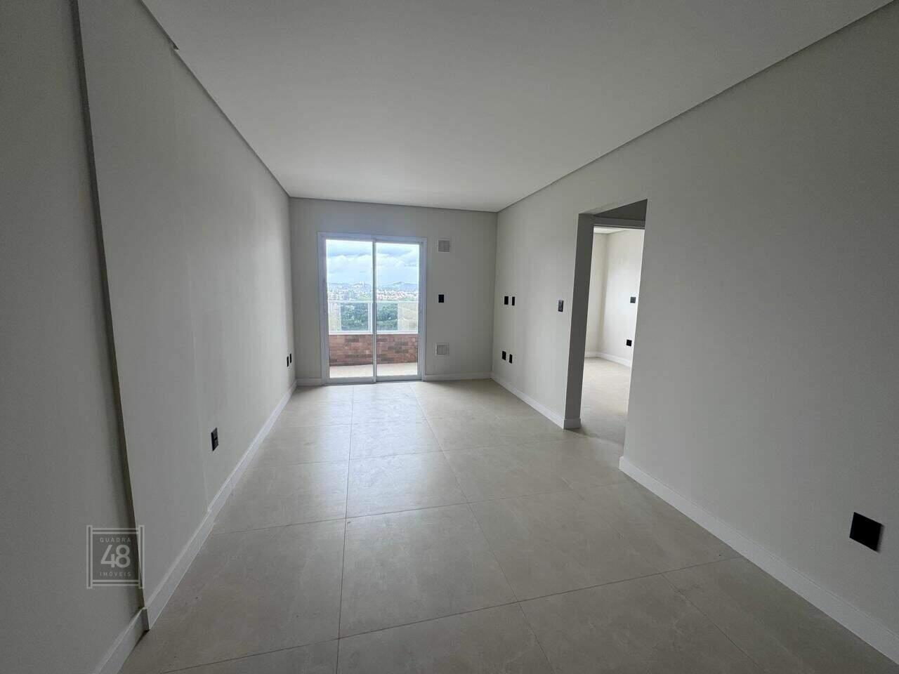 Apartamento à venda no Aeroporto: 