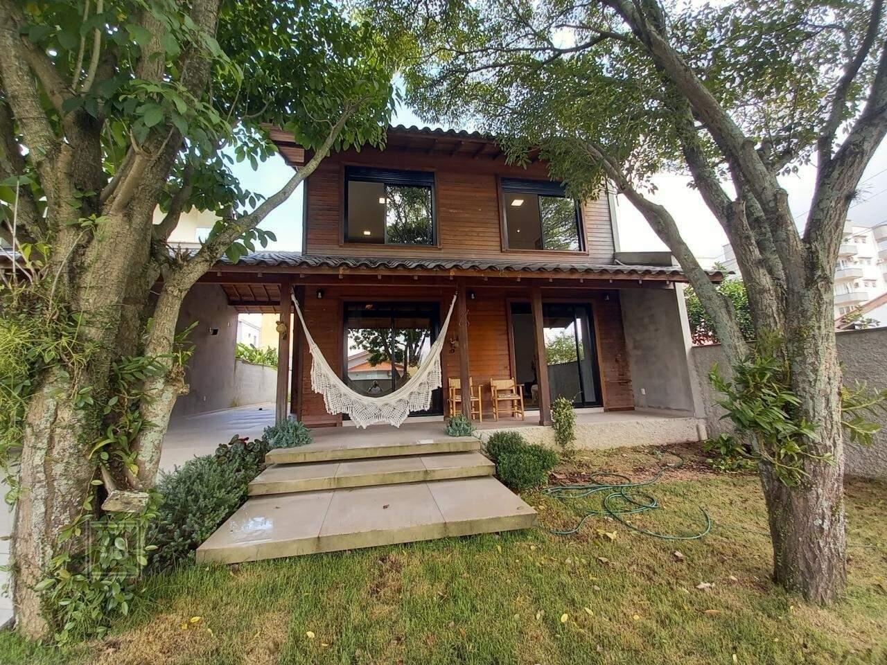 Casa à venda no Humaitá de Cima: 