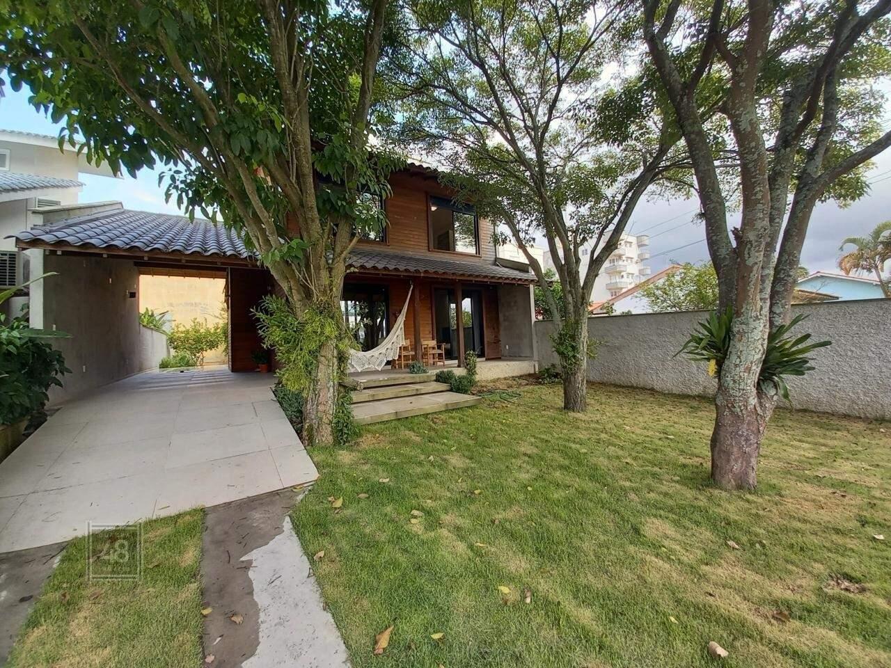 Casa à venda no Humaitá de Cima: 