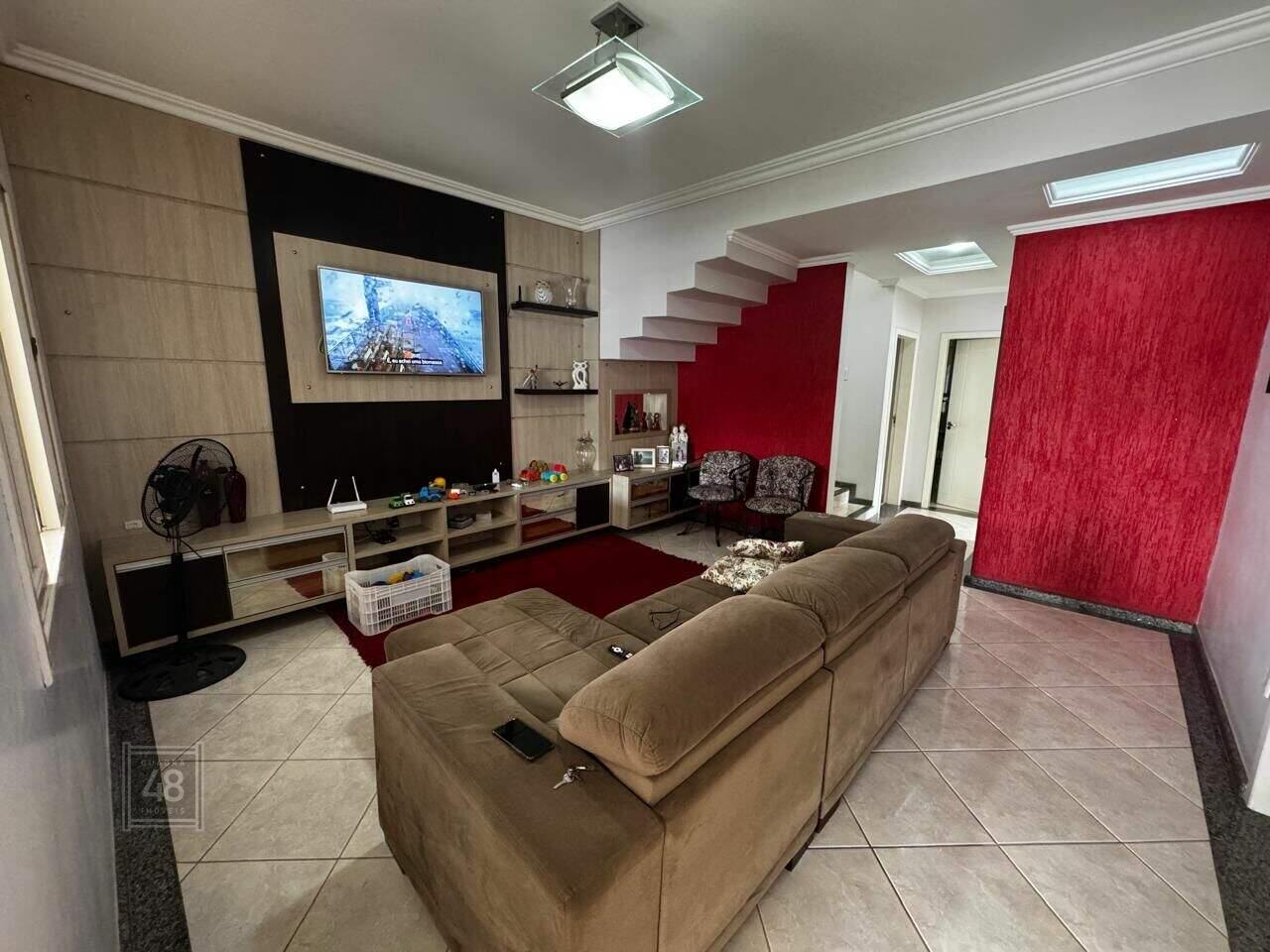 Casa à venda no Oficinas: 