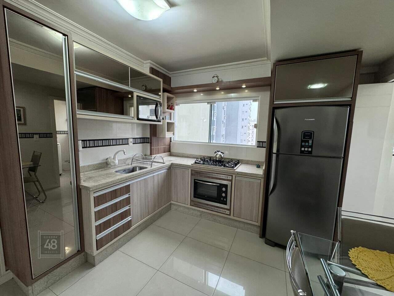 Apartamento à venda no Centro: 