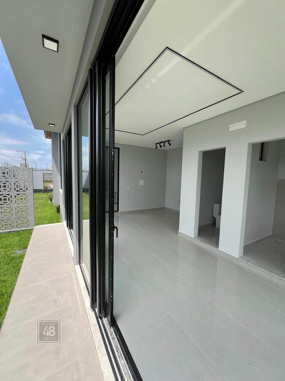 Casa à venda no Revoredo: 