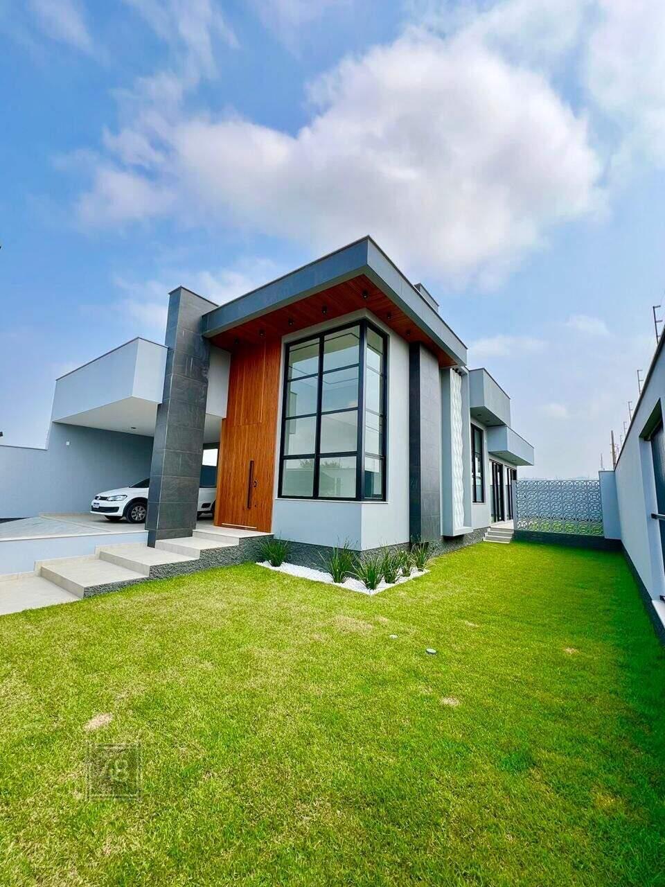 Casa à venda no Revoredo: 