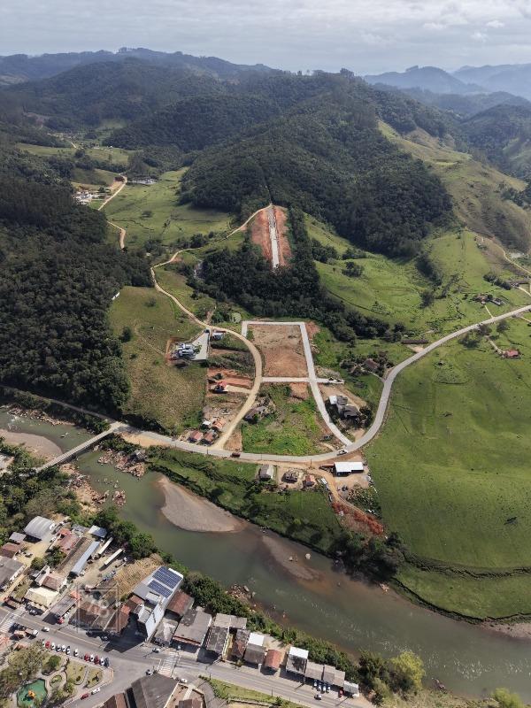 Terreno à venda no Centro: 