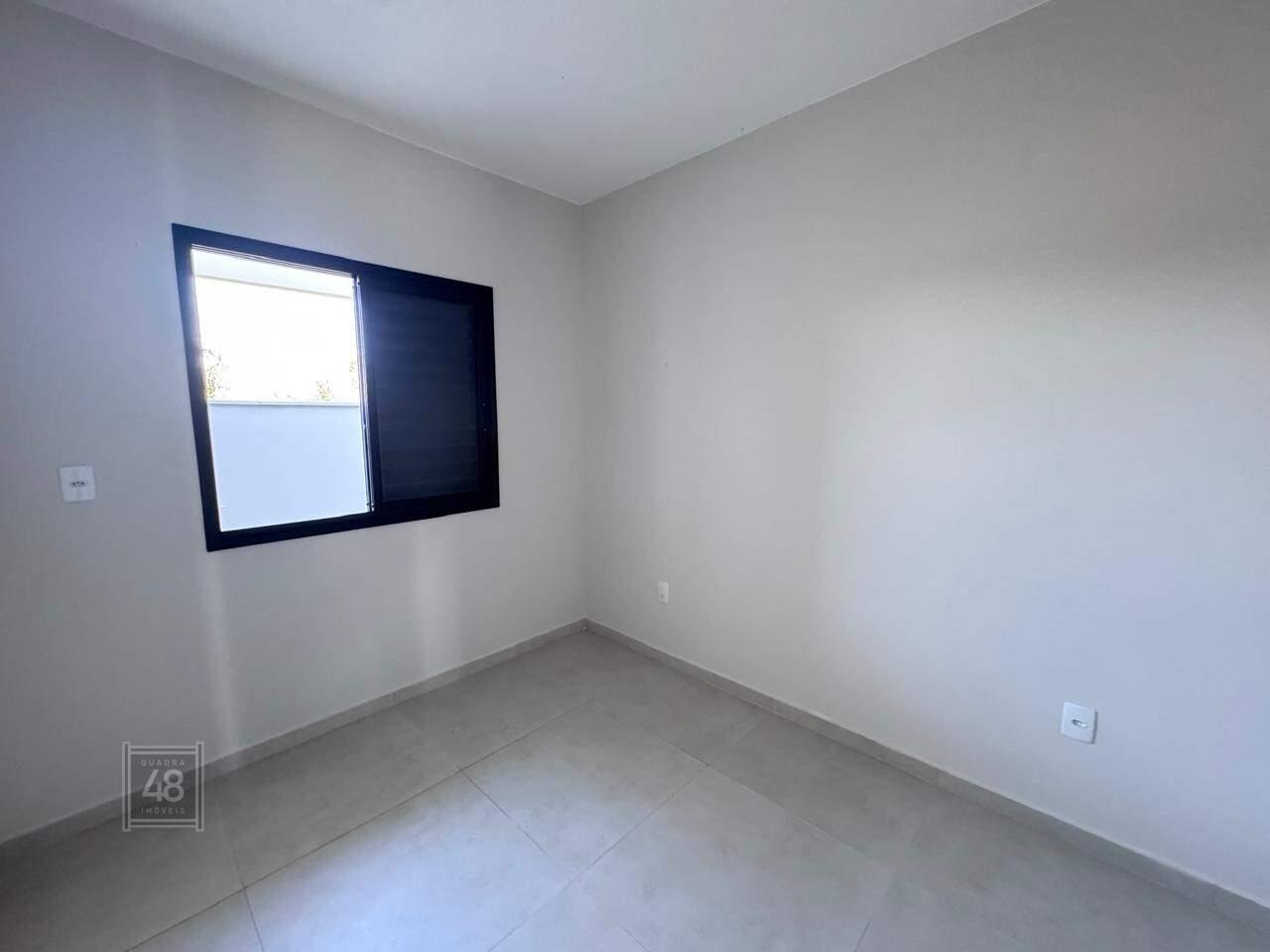 Casa Geminada à venda no Santa Luzia: 