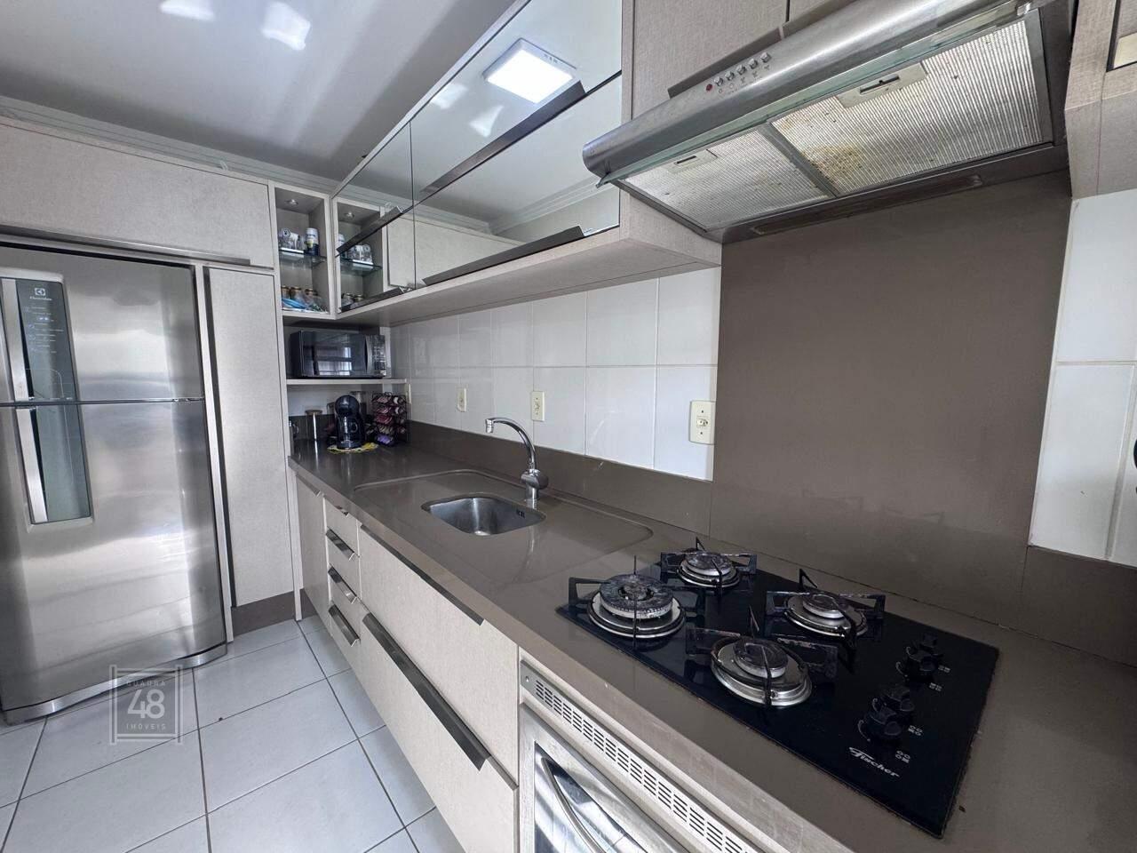 Apartamento à venda no Monte Castelo: 