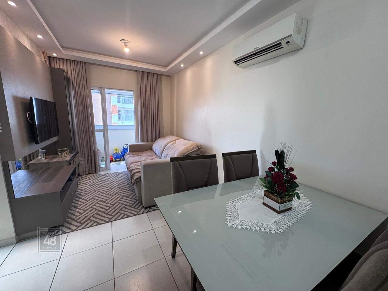 Apartamento à venda no Monte Castelo: 