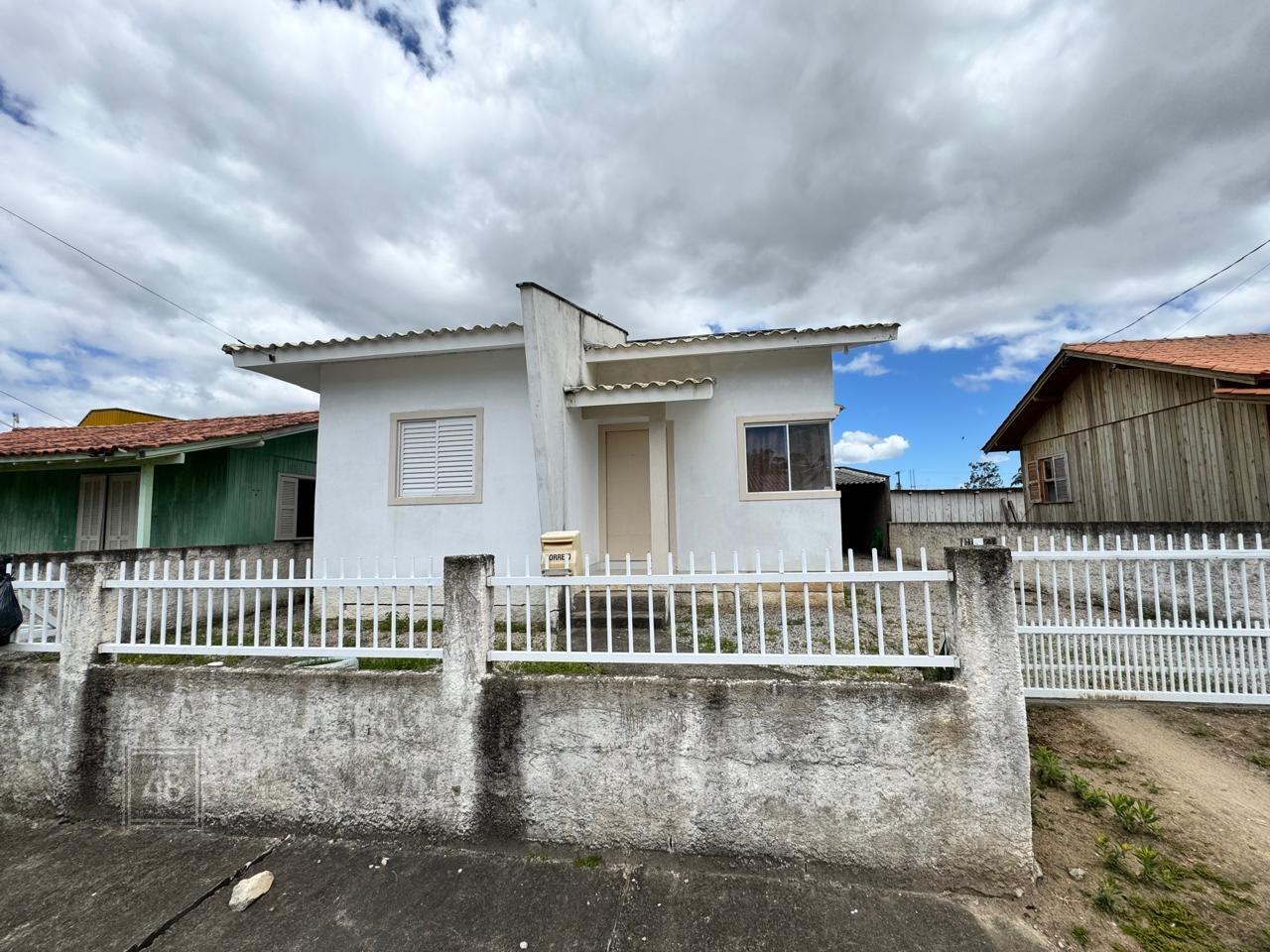 Casa à venda no Praia Redonda: 