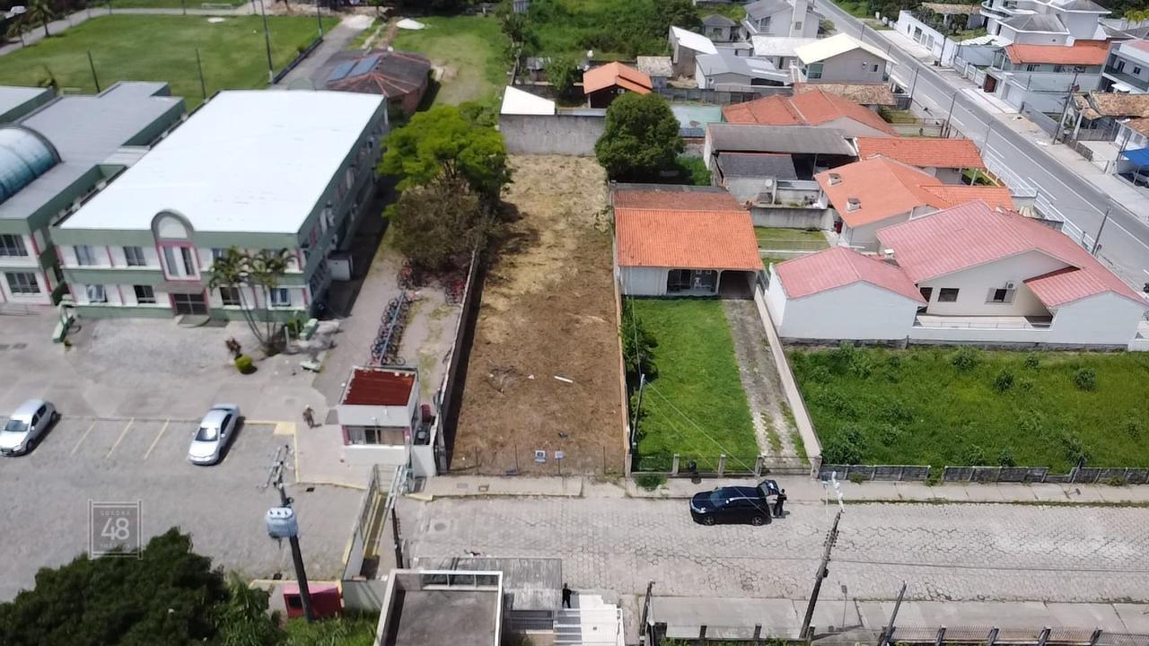 Terreno à venda no Santo Antônio de Pádua: 