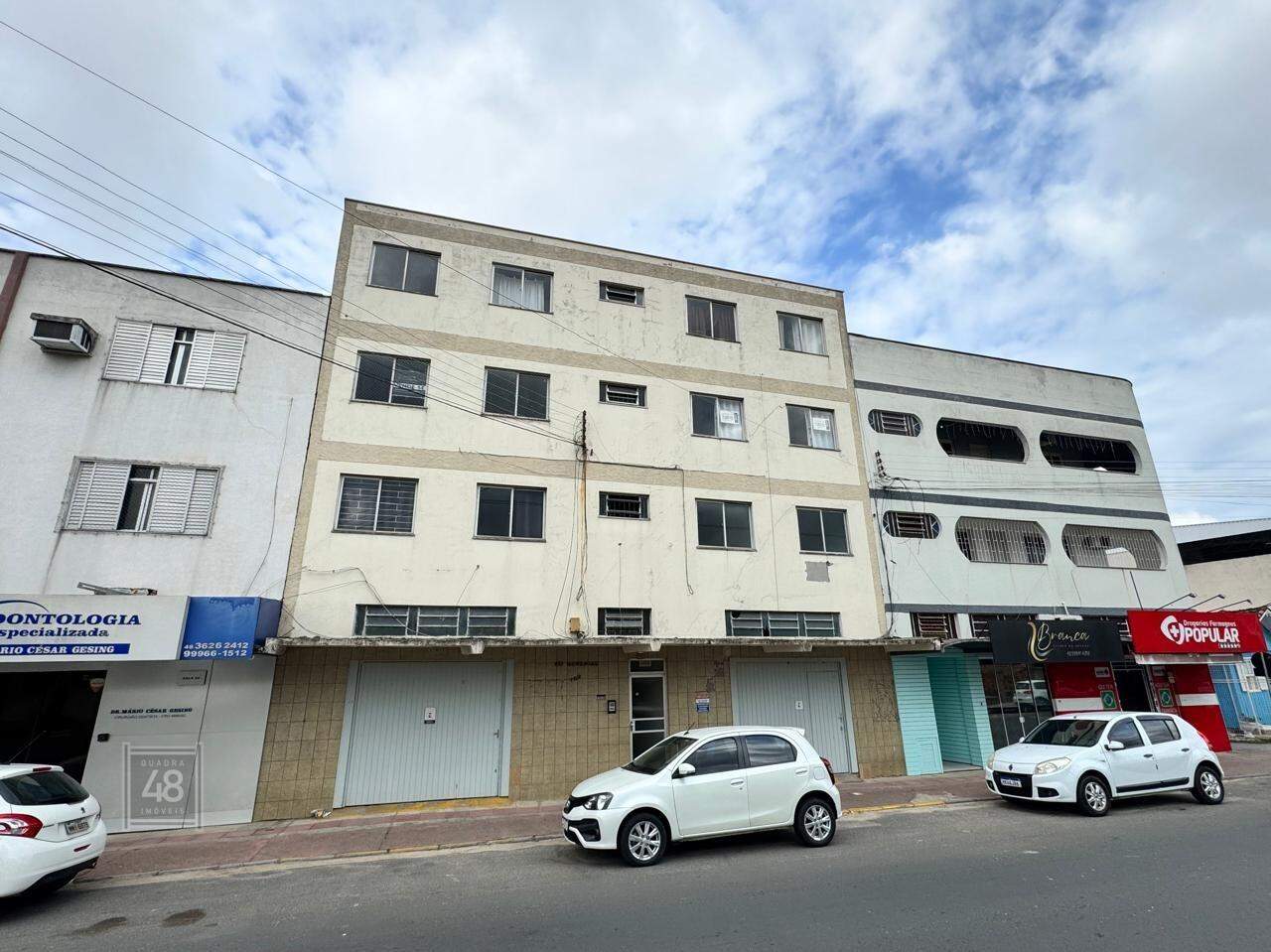 Apartamento à venda no Oficinas: 