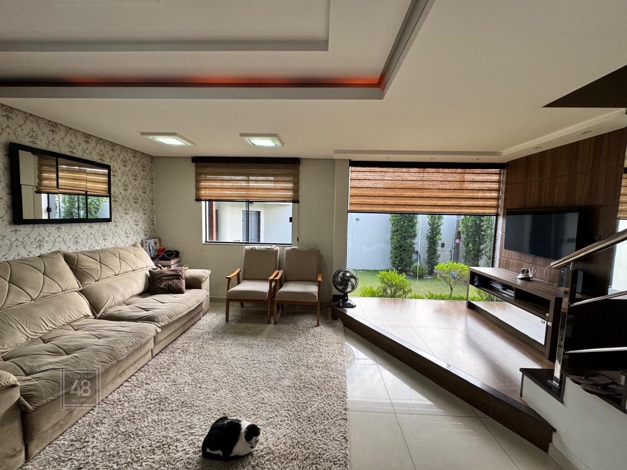 Casa à venda no Humaitá: 