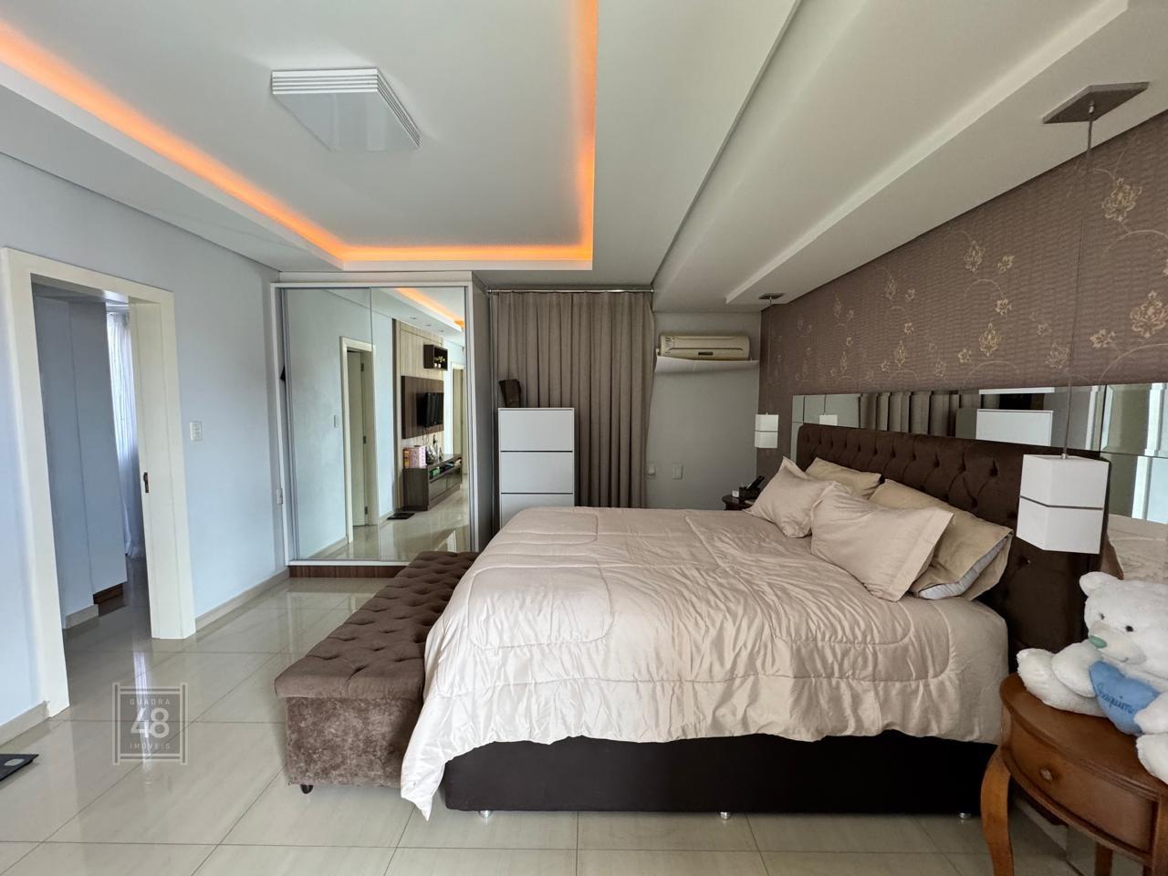 Casa à venda no Humaitá: 