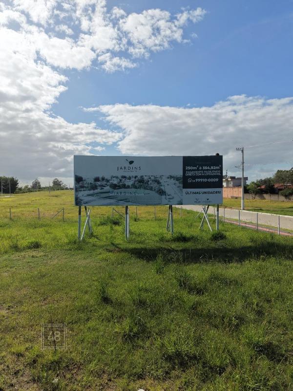 Loteamento à venda no Santa Luzia: 