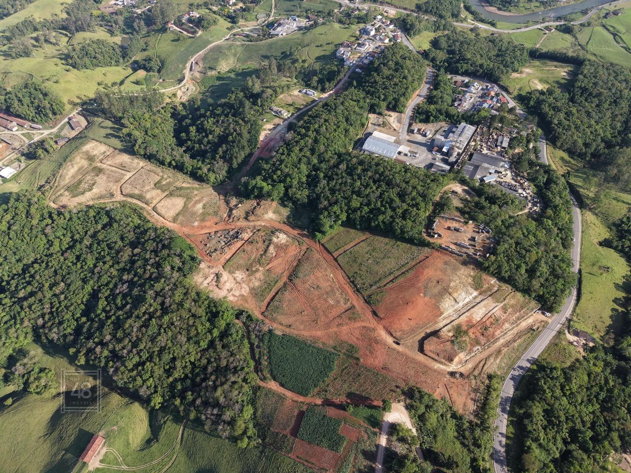 Lote em condomínio à venda no Barro Vermelho: 