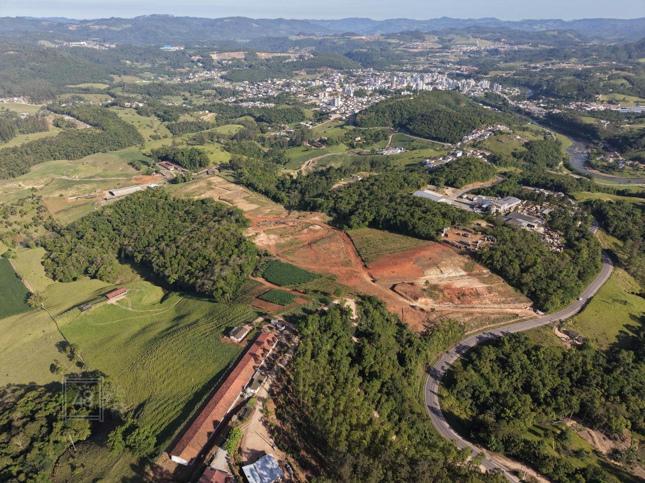Lote em condomínio à venda no Barro Vermelho: 