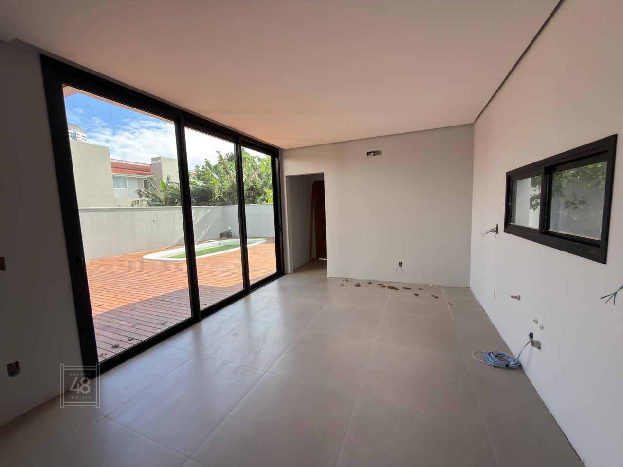 Casa à venda no Centro: 