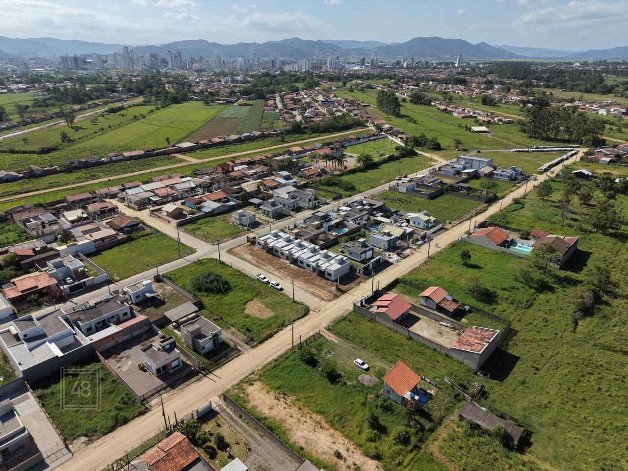 Casa Geminada à venda no São Clemente: 