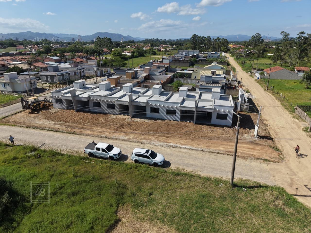 Casa Geminada à venda no São Clemente: 