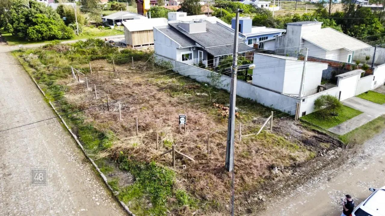 Terreno à venda no Itapirubá: 