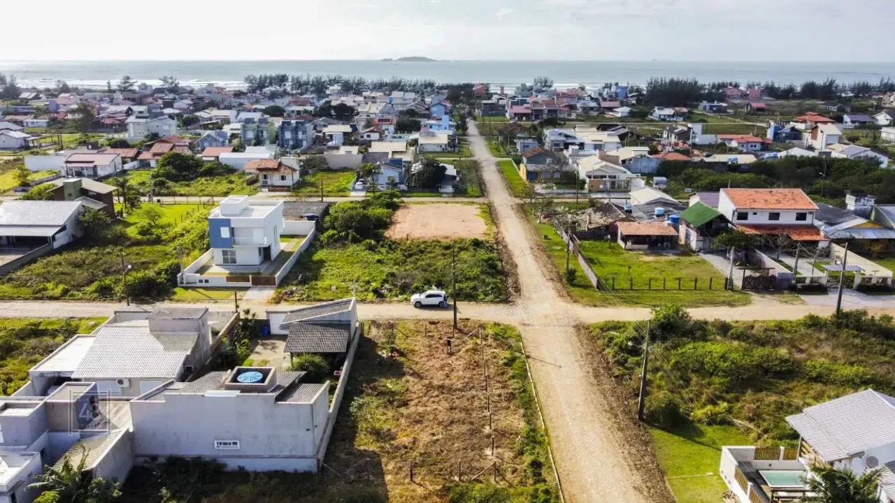 Terreno à venda no Itapirubá: 