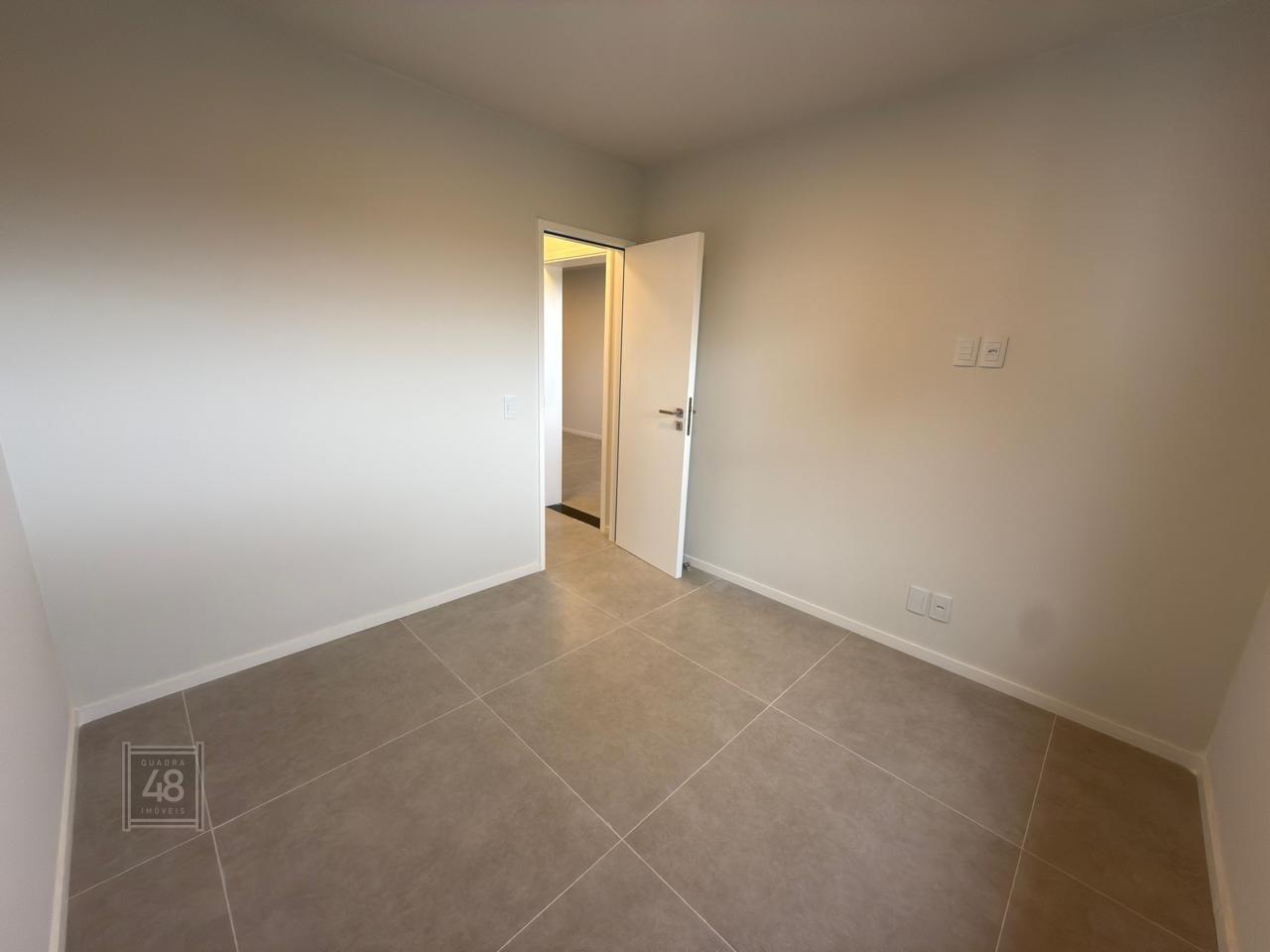 Apartamento à venda no Monte Castelo: 