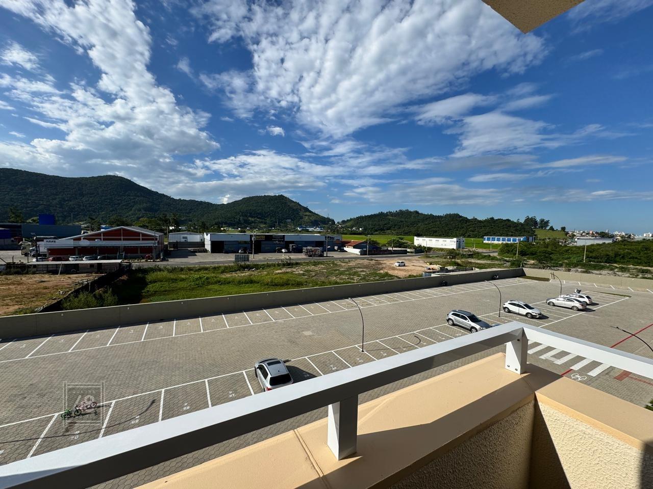 Apartamento à venda no Monte Castelo: 