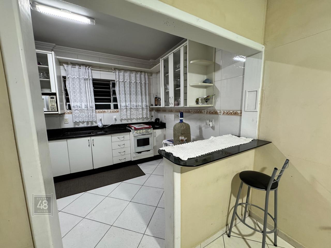 Apartamento à venda no Revoredo: 