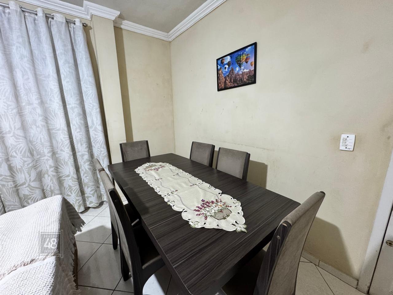 Apartamento à venda no Revoredo: 