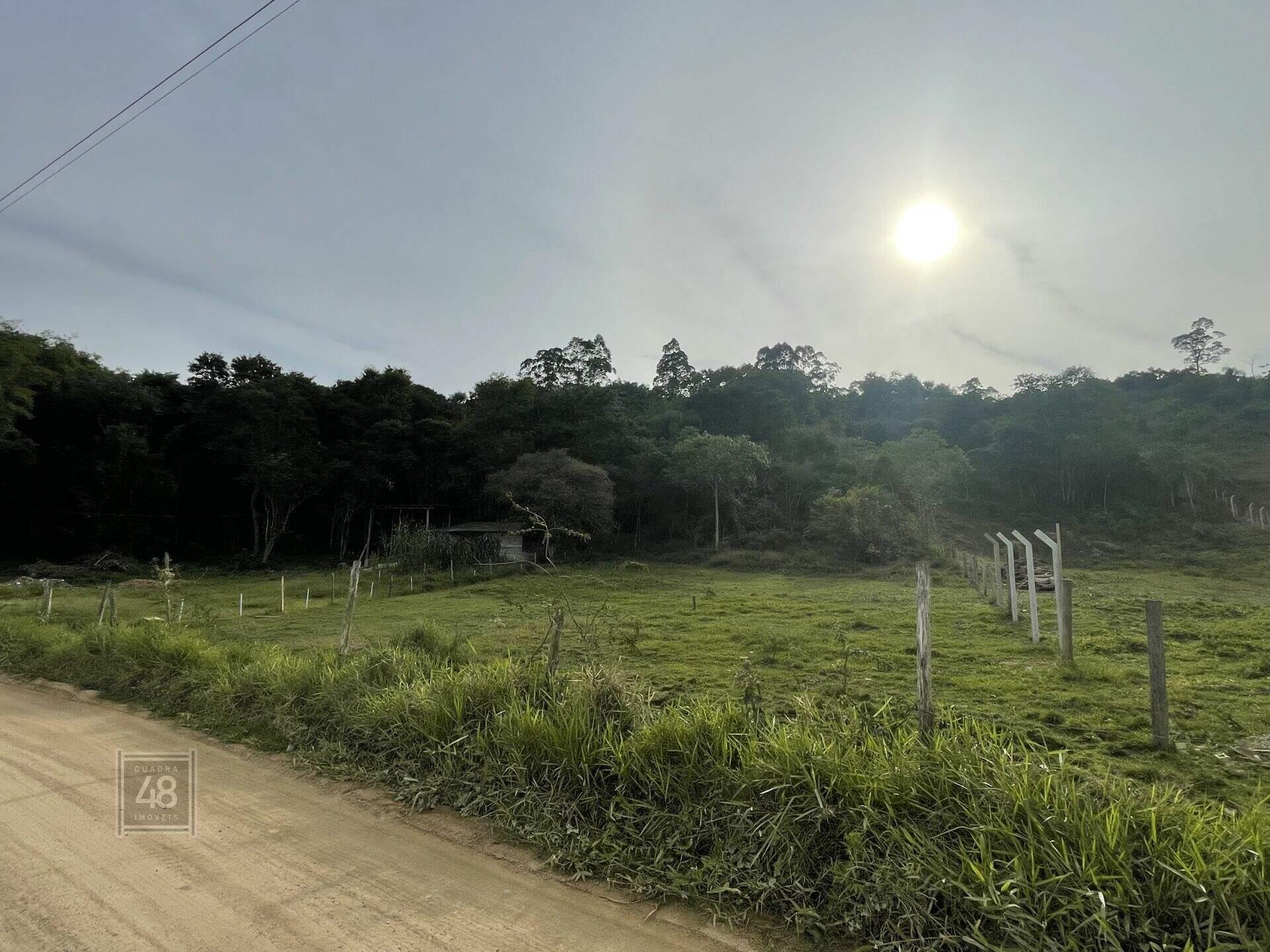 Terreno à venda no Santa Lúcia: 
