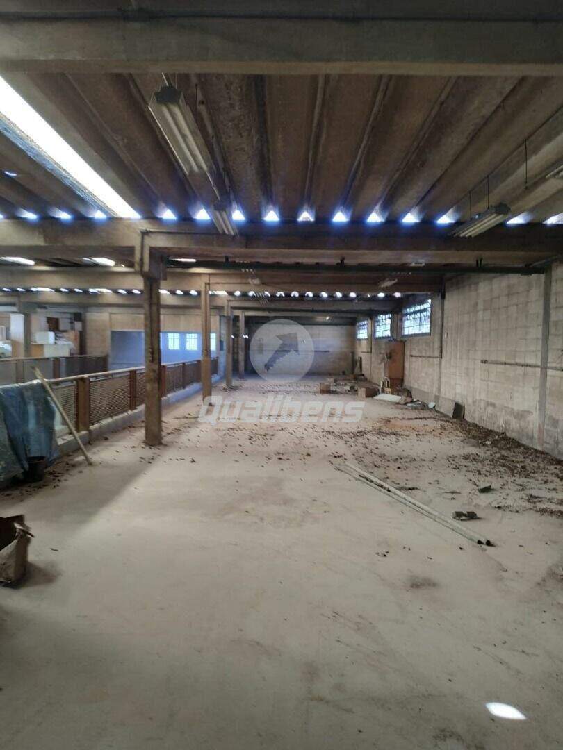 Prédio à venda no Vila Bocaina: 