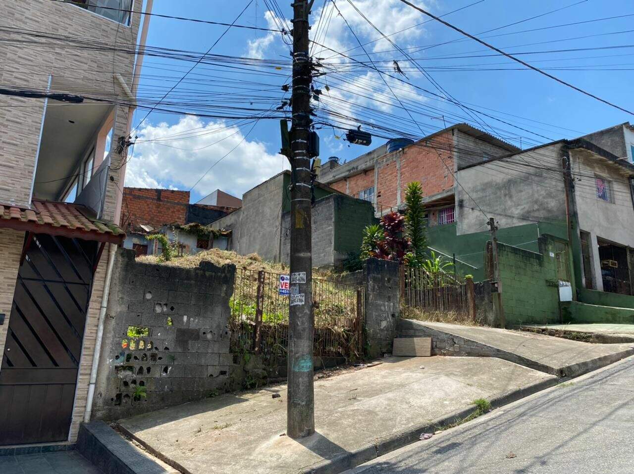 Terreno à venda no Jardim Hélida: 