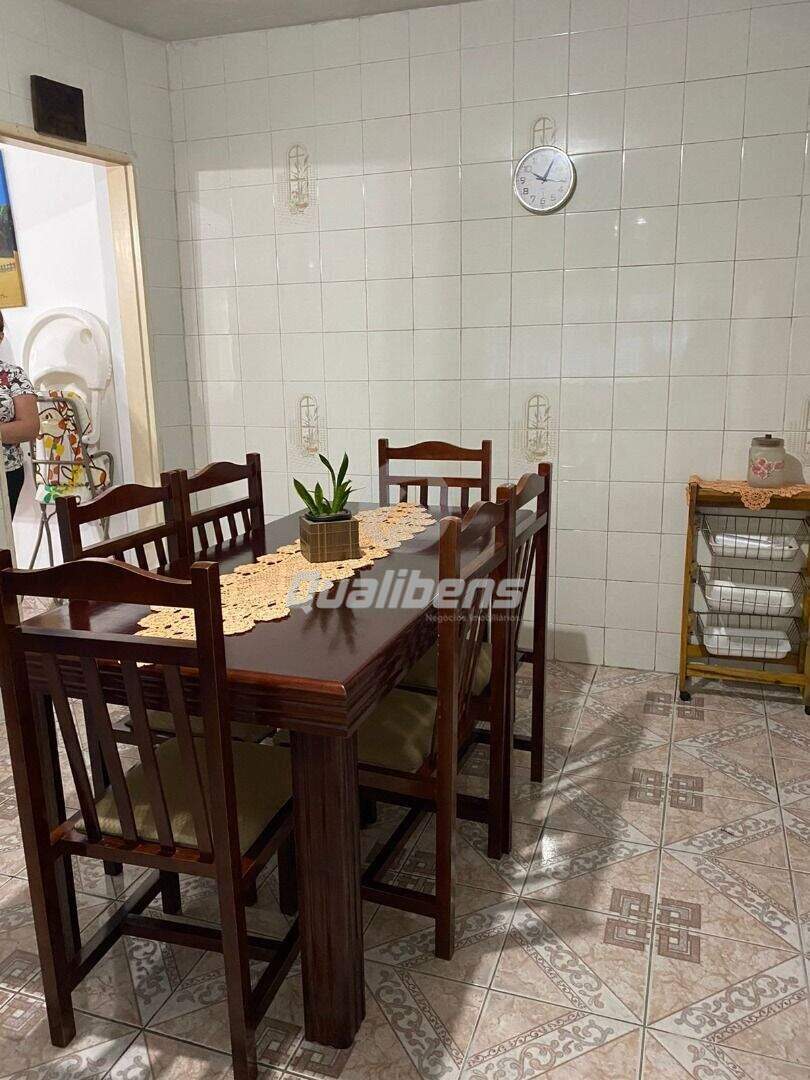 Casa à venda no Jardim Zaira: 