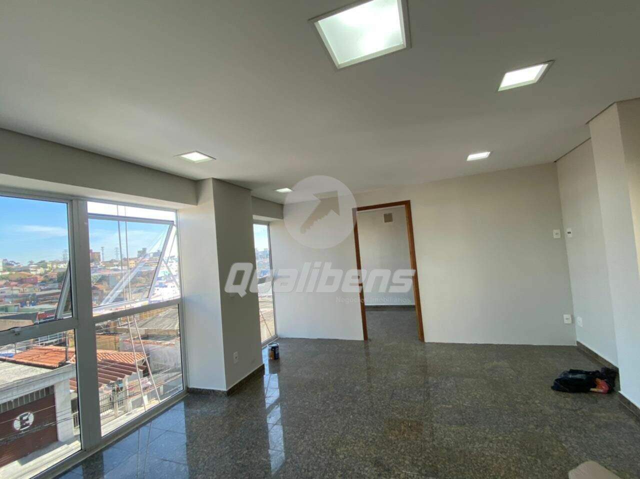Prédio à venda no Jardim Pilar: 