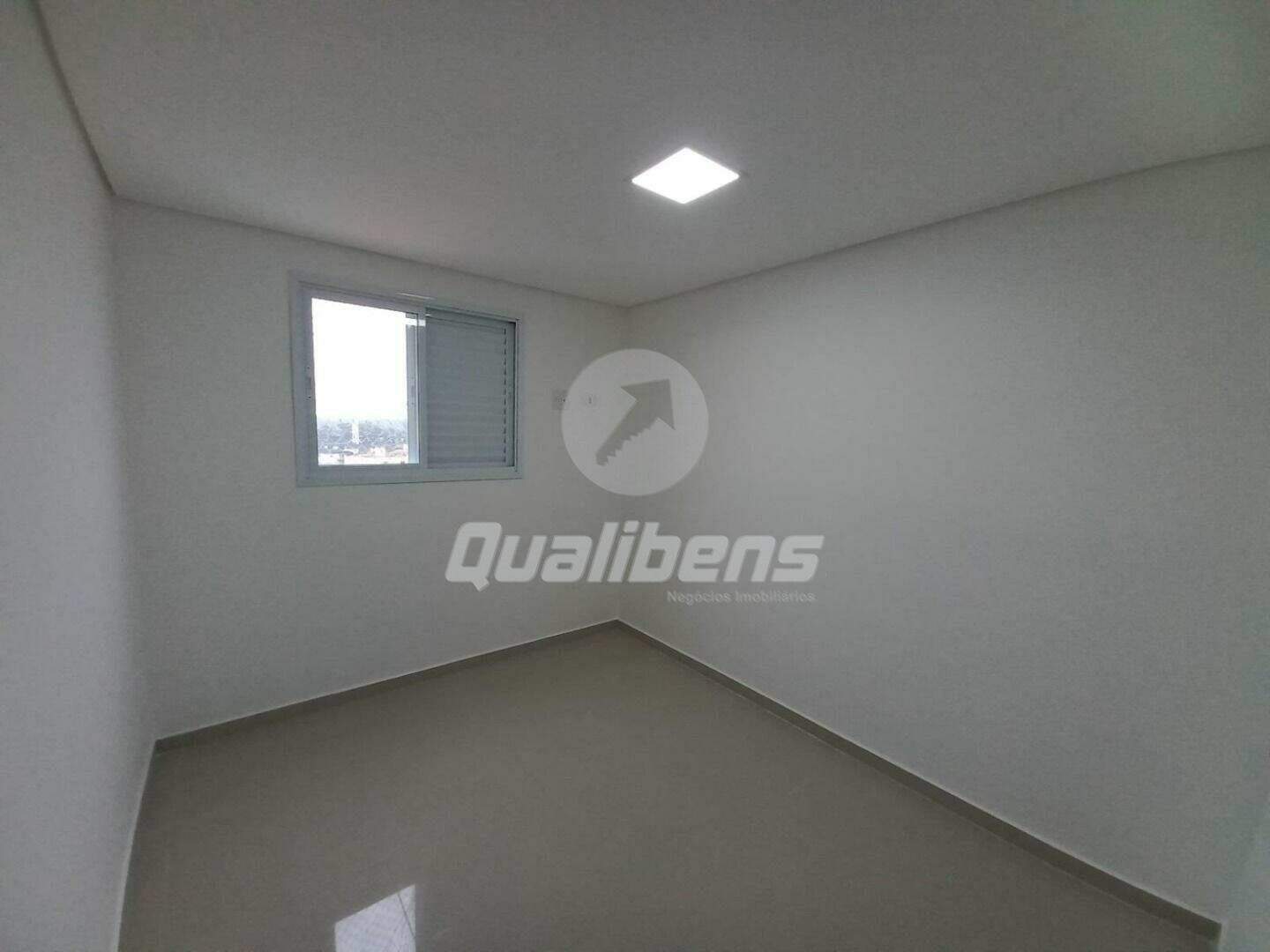 Apartamento à venda no Parque São Vicente: 