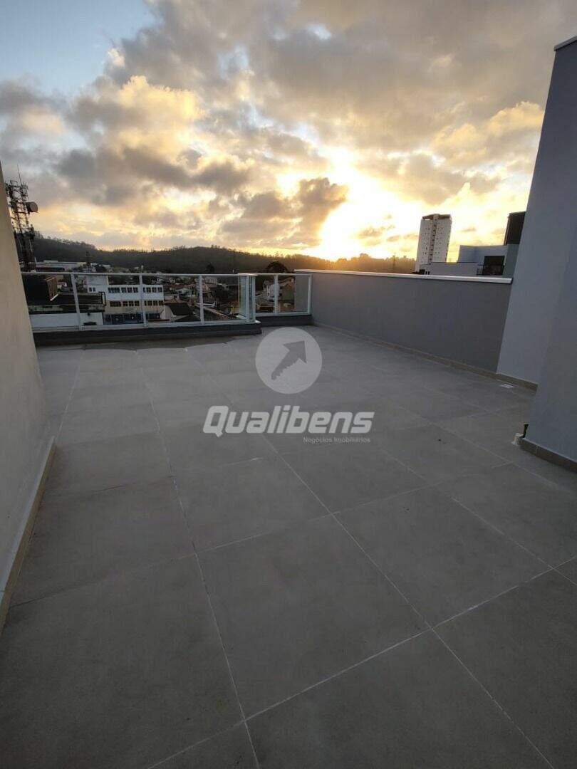 Cobertura à venda no Vila Assis Brasil: 