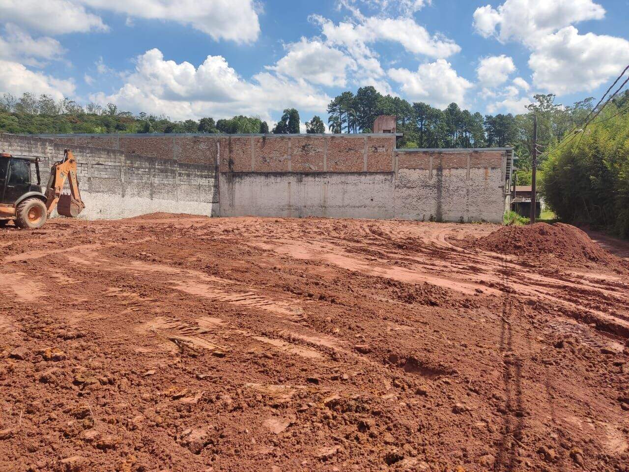 Terreno à venda no Sítio do Francês: 