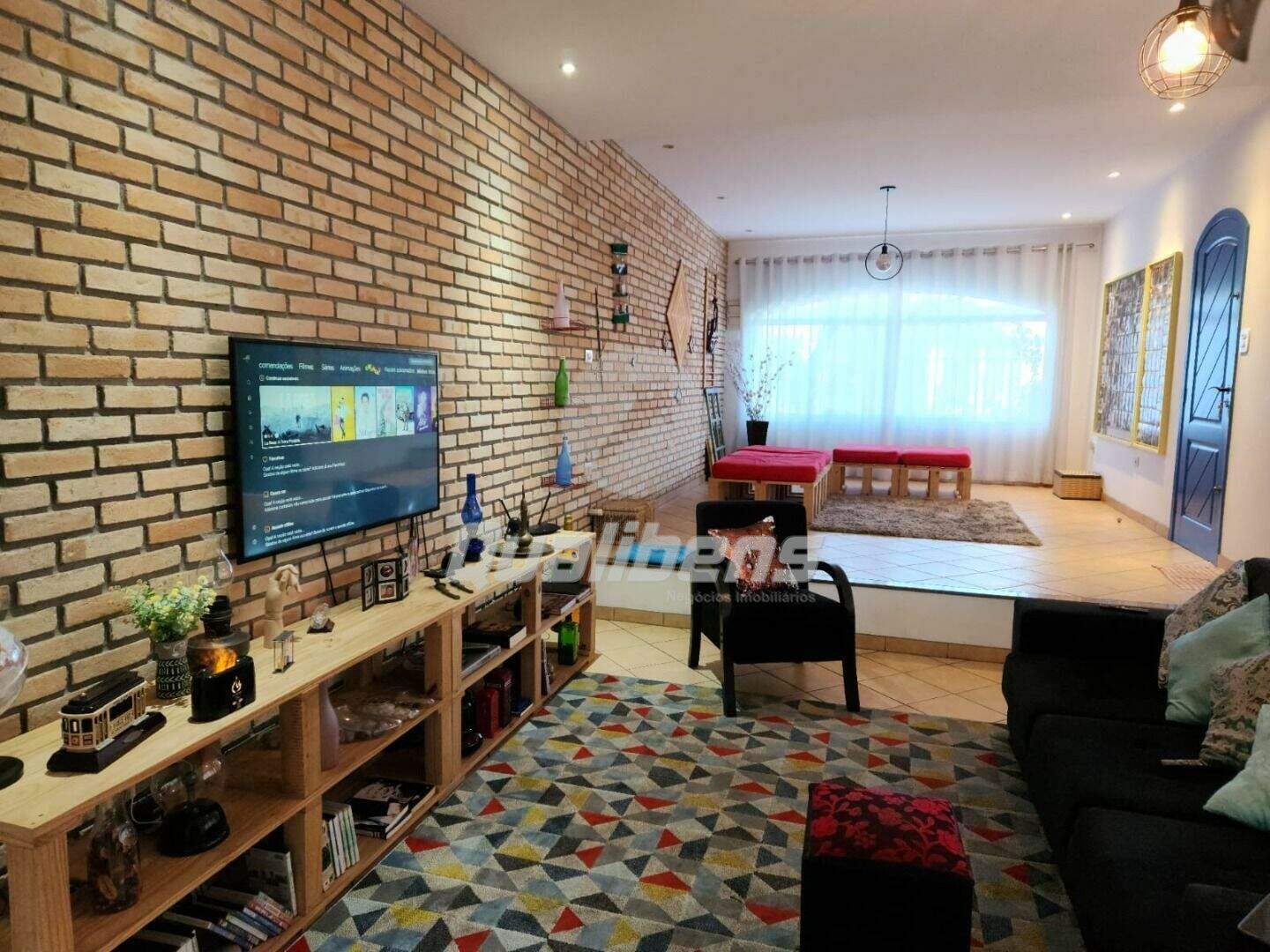 Sobrado à venda no Vila Assis Brasil: 