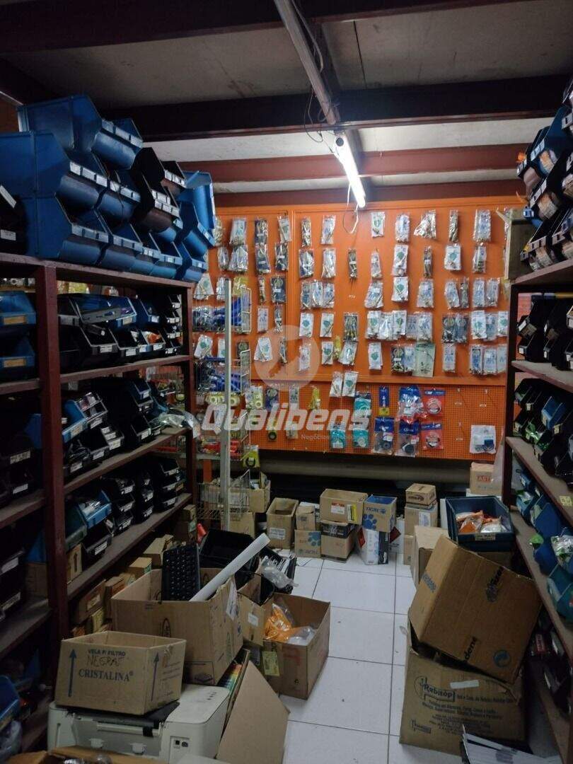 Prédio à venda no Vila Noêmia: 