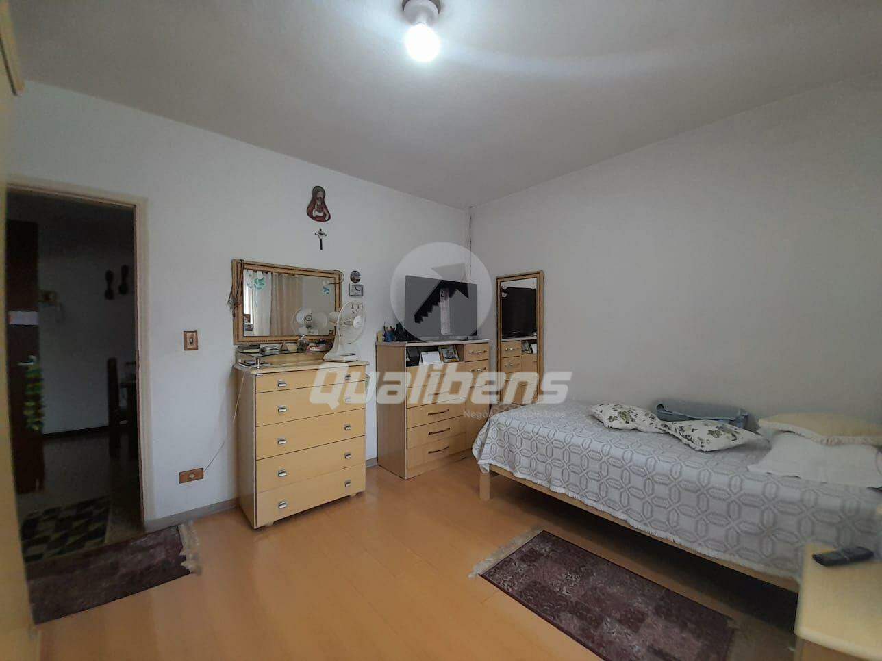 Casa à venda no Parque São Vicente: 