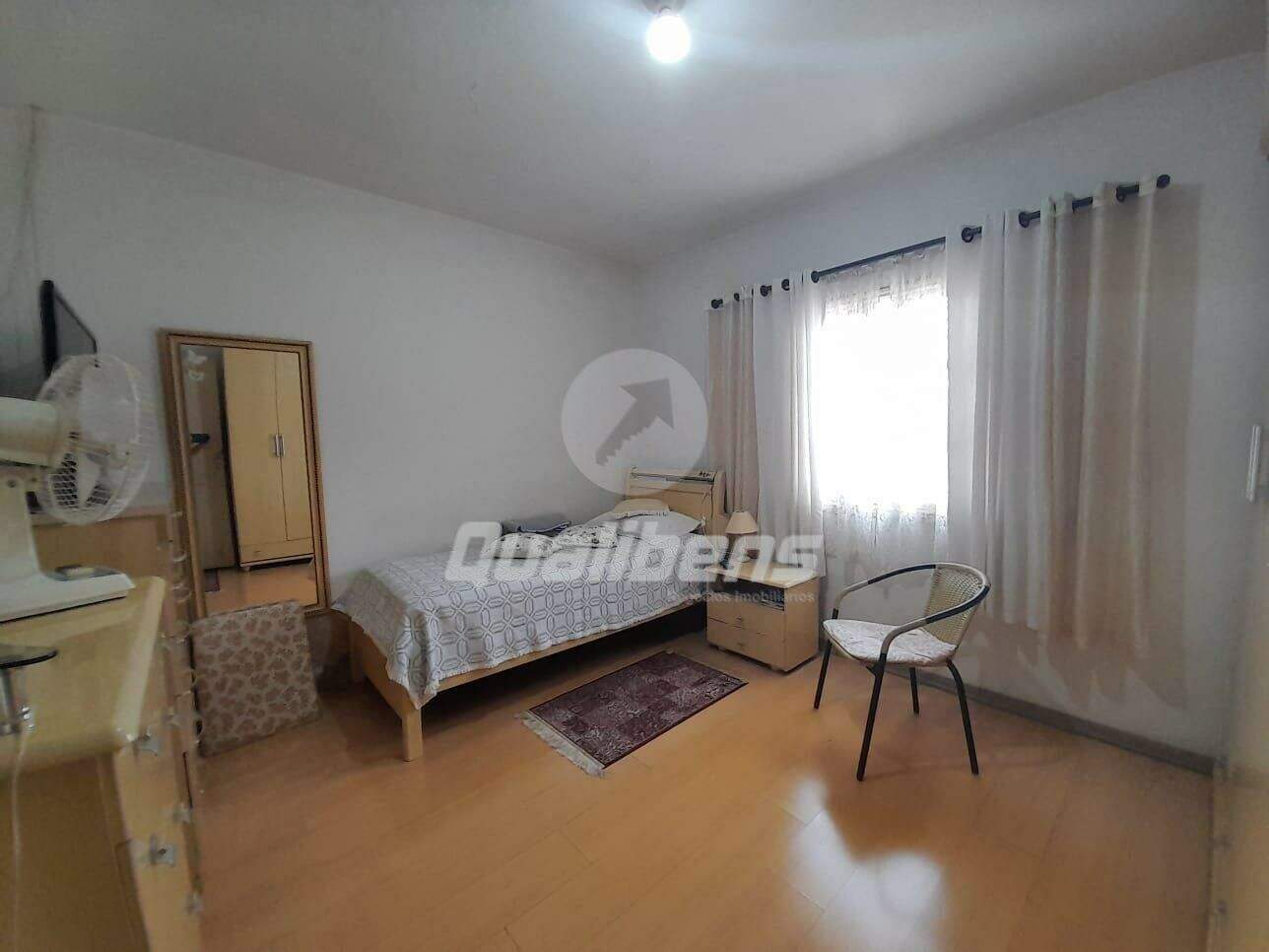 Casa à venda no Parque São Vicente: 