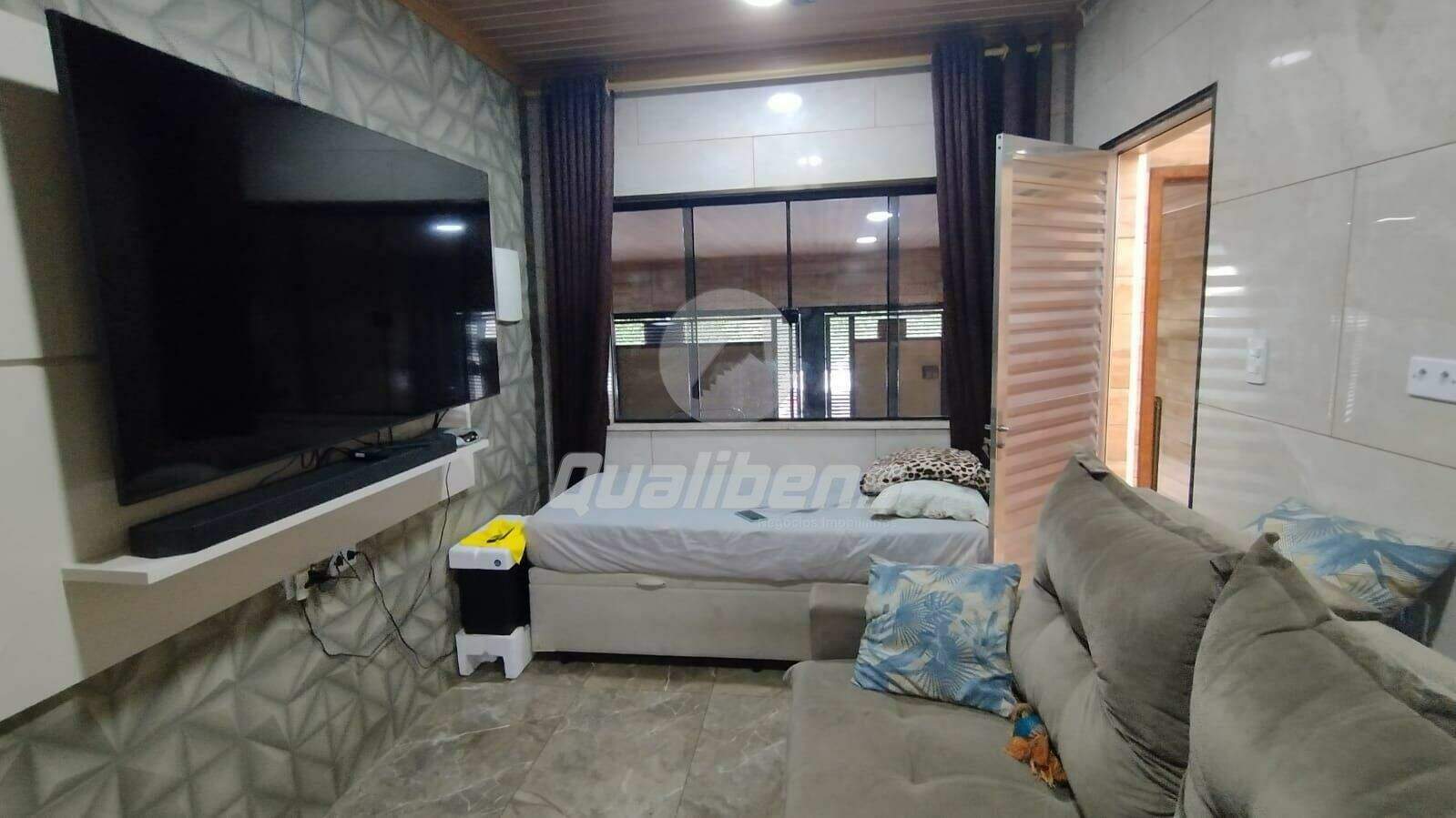 Casa à venda no Parque São Vicente: 