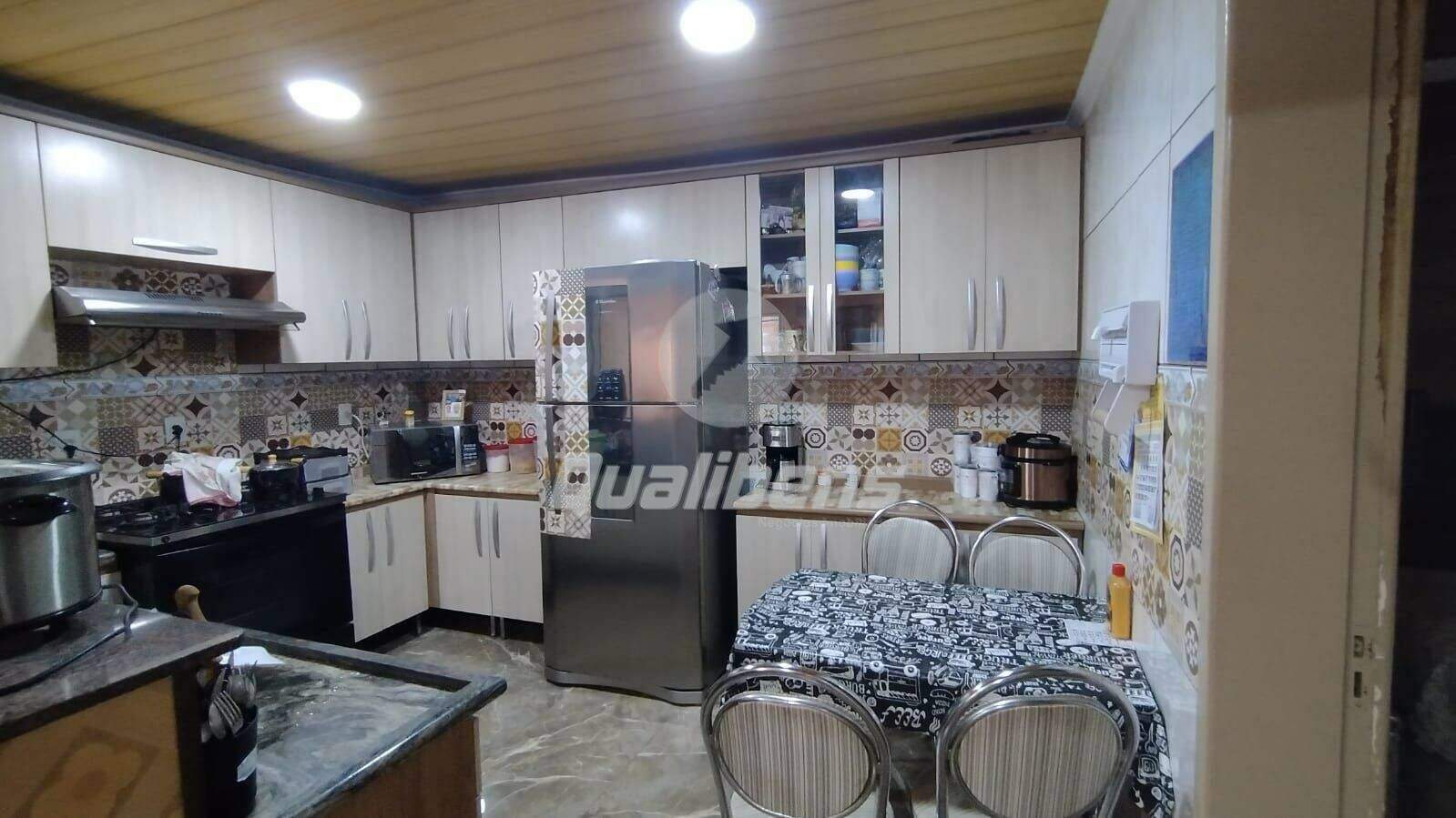 Casa à venda no Parque São Vicente: 