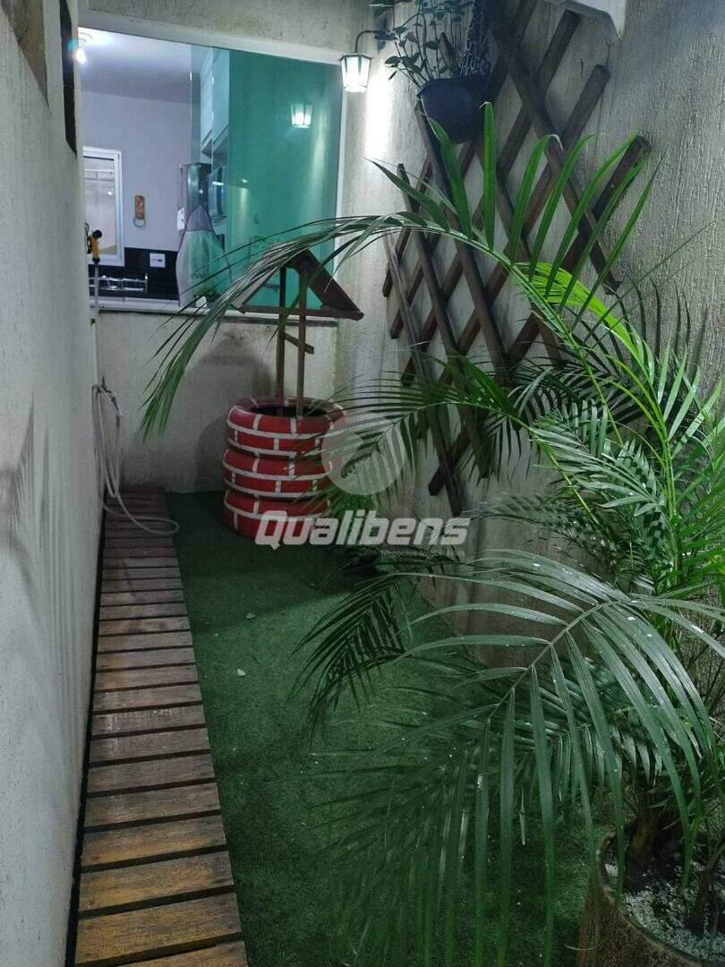 Sobrado à venda no Jardim São Francisco: 