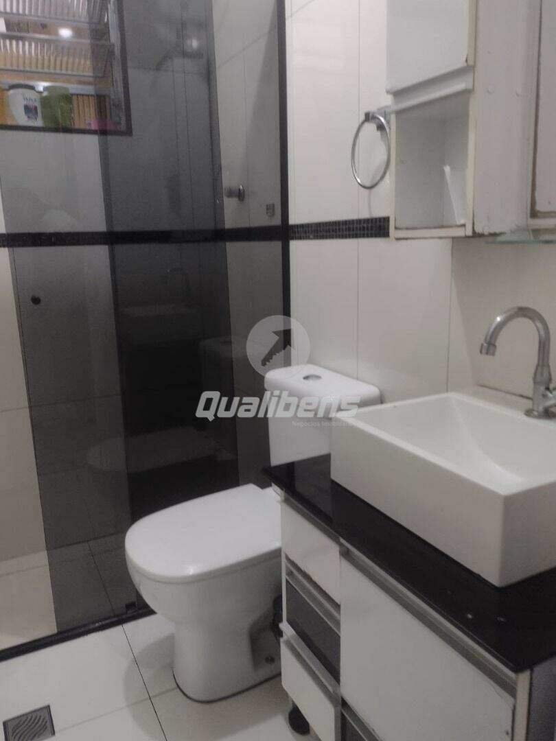 Casa à venda no Jardim Aracy: 