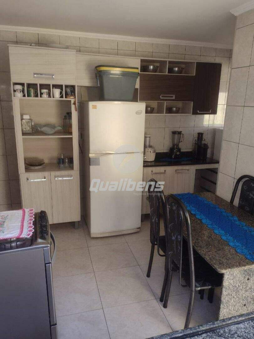 Casa à venda no Jardim Aracy: 