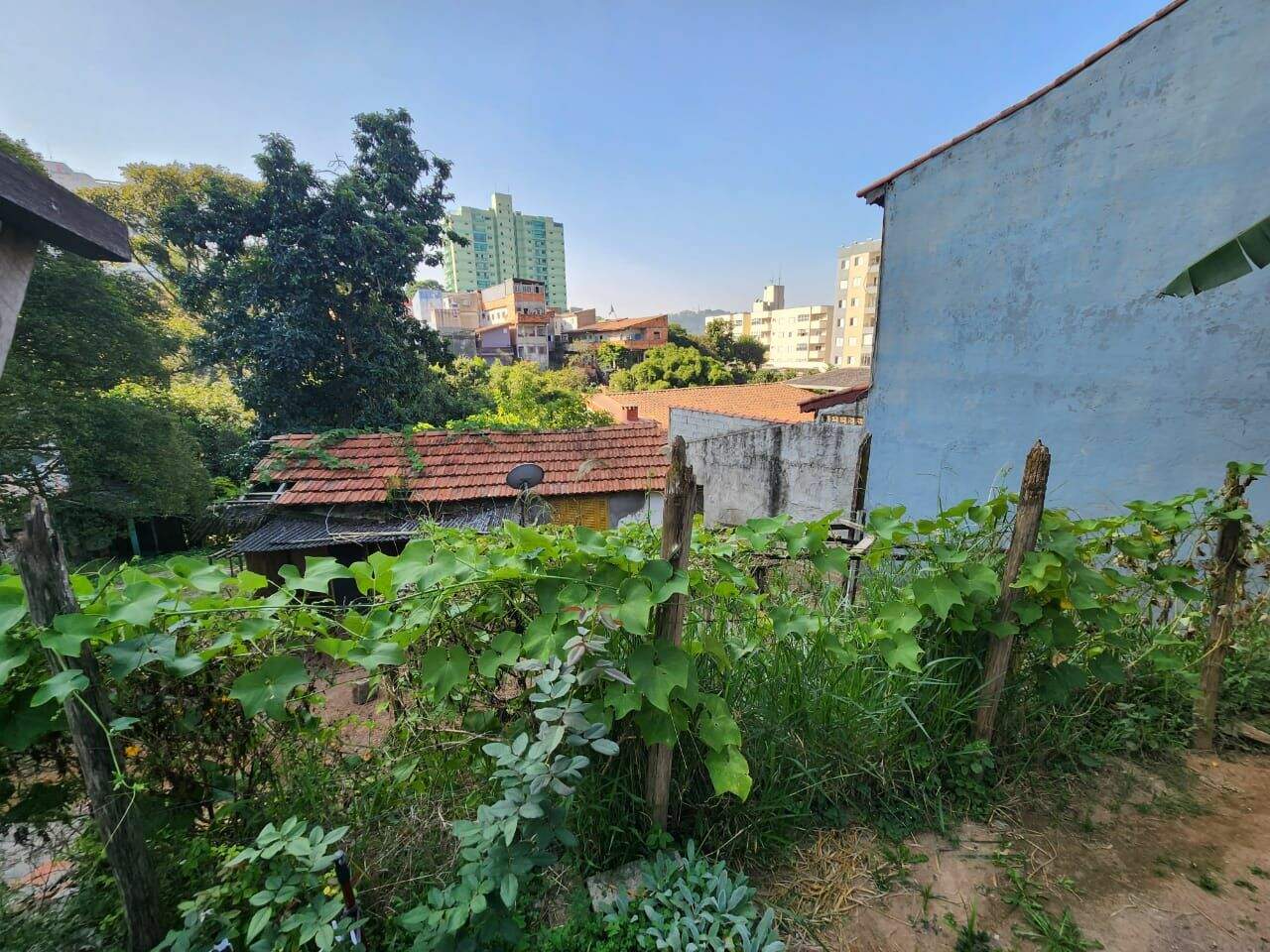 Terreno à venda no Vila Bocaina: 