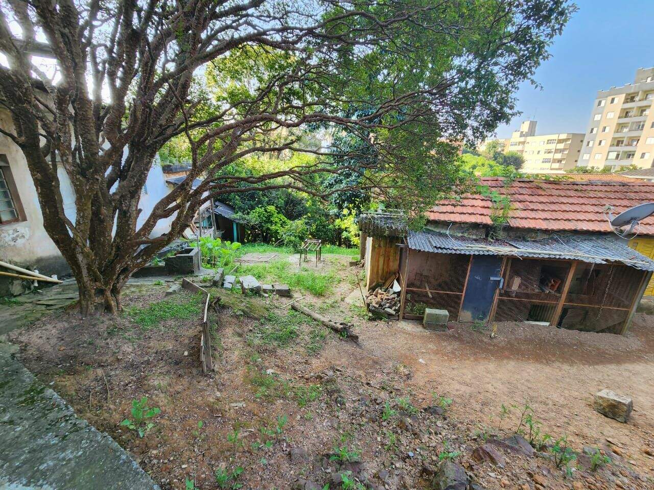 Terreno à venda no Vila Bocaina: 